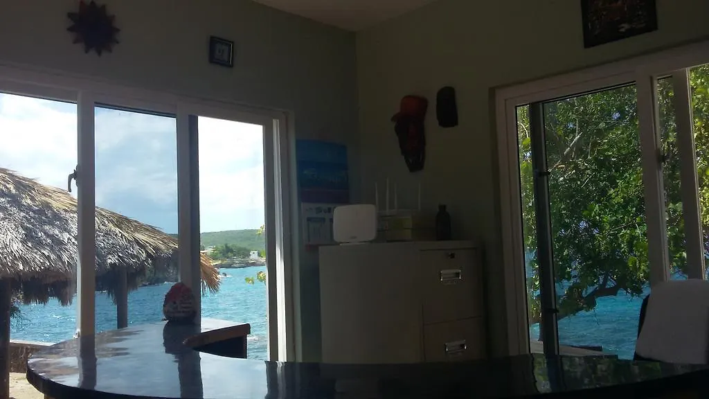 Casa de hóspedes South Sea View, South Coast Hotel Black River