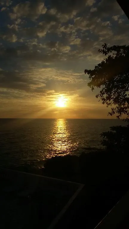 South Sea View, South Coast Hotel Black River
