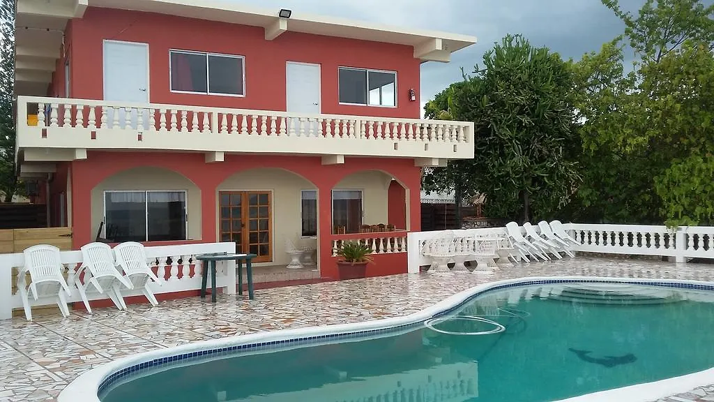 South Sea View, South Coast Hotel Black River