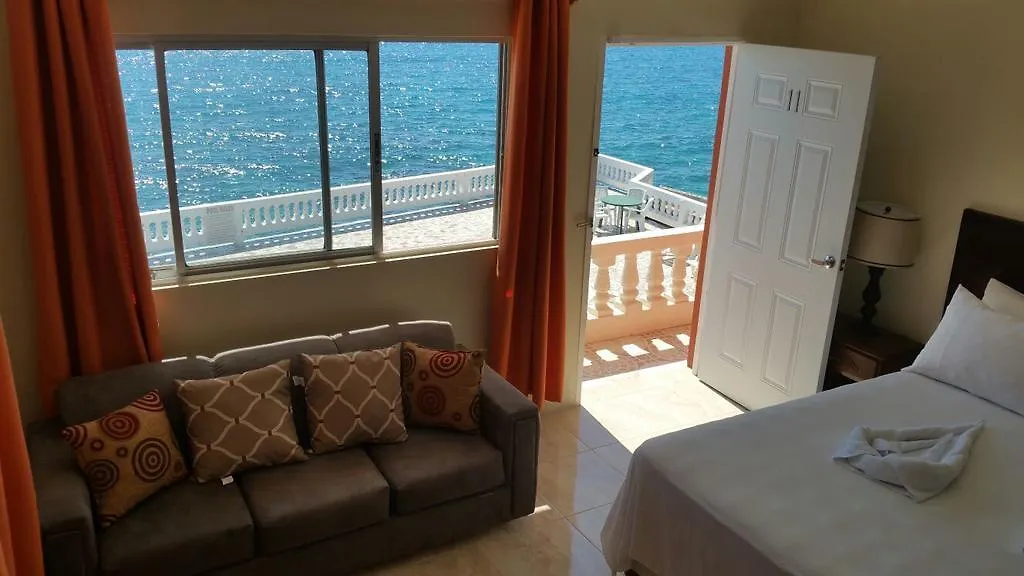 South Sea View, South Coast Hotel Black River 2*,  Jamaica
